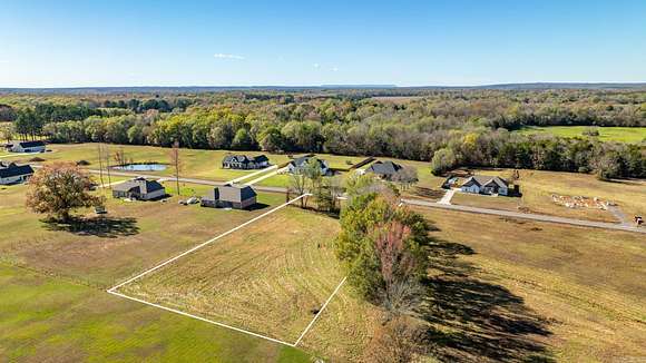 1.41 Acres of Residential Land for Sale in Greenbrier, Arkansas