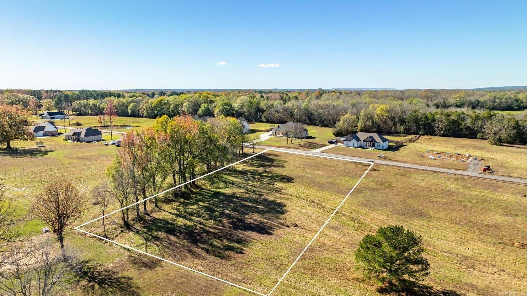 1.41 Acres of Residential Land for Sale in Greenbrier, Arkansas