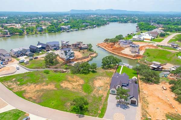 0.3 Acres of Residential Land for Sale in Kingsland, Texas