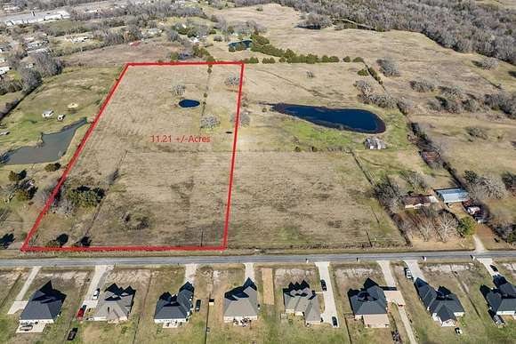 11.2 Acres of Land for Sale in Terrell, Texas