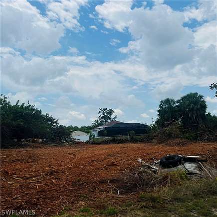 0.427 Acres of Residential Land for Sale in Lehigh Acres, Florida