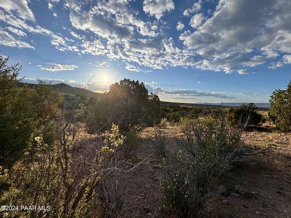 9.9 Acres of Residential Land for Sale in Chino Valley, Arizona