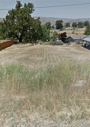 0.3 Acres of Residential Land for Sale in Stallion Springs, California