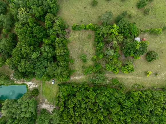 142 Acres of Recreational Land for Sale in Live Oak, Florida