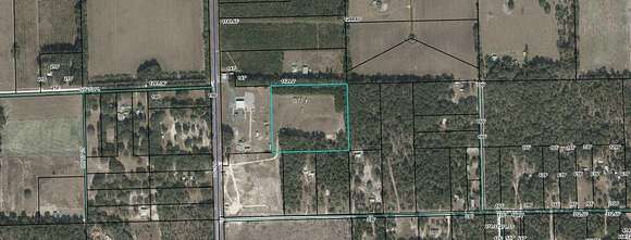 11.6 Acres of Mixed-Use Land for Sale in Bell, Florida