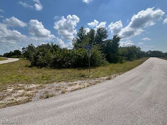 0.363 Acres of Residential Land for Sale in Lehigh Acres, Florida