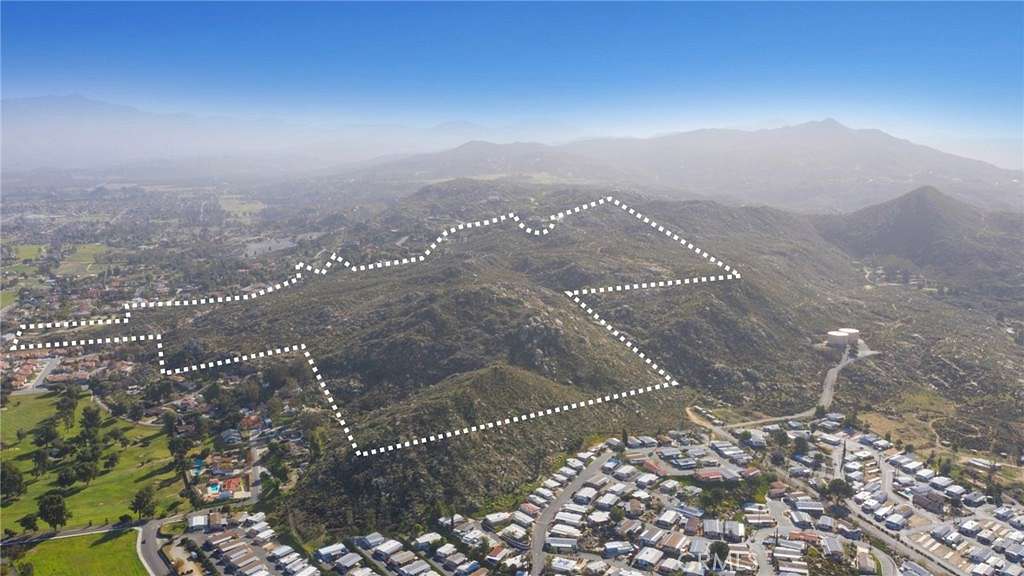 119 Acres of Land for Sale in Hemet, California