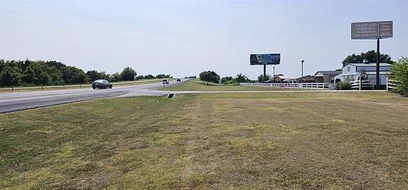8.8 Acres of Commercial Land for Sale in Whitesboro, Texas