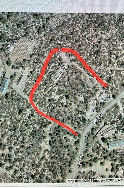 2.5 Acres of Residential Land for Sale in Montague, California