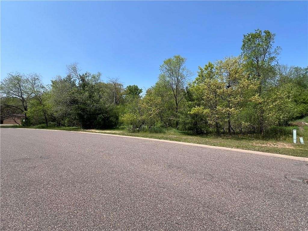0.4 Acres of Residential Land for Sale in Chippewa Falls, Wisconsin