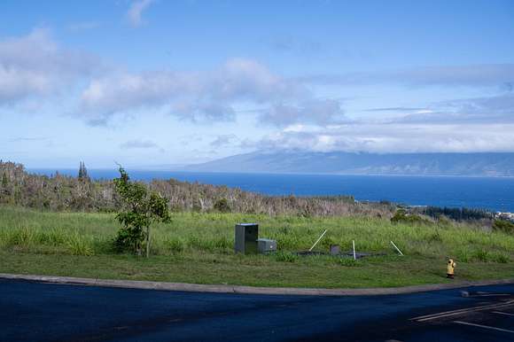 1.7 Acres of Residential Land for Sale in Lahaina, Hawaii