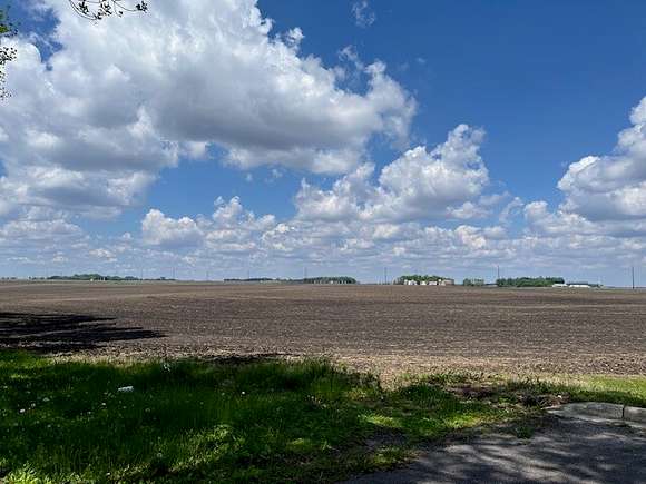 85.08 Acres of Land for Sale in Fairfax, Minnesota