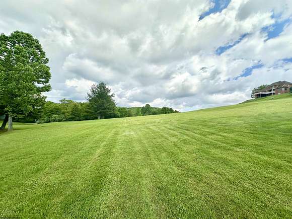 1.2 Acres of Residential Land for Sale in Fairmont, West Virginia