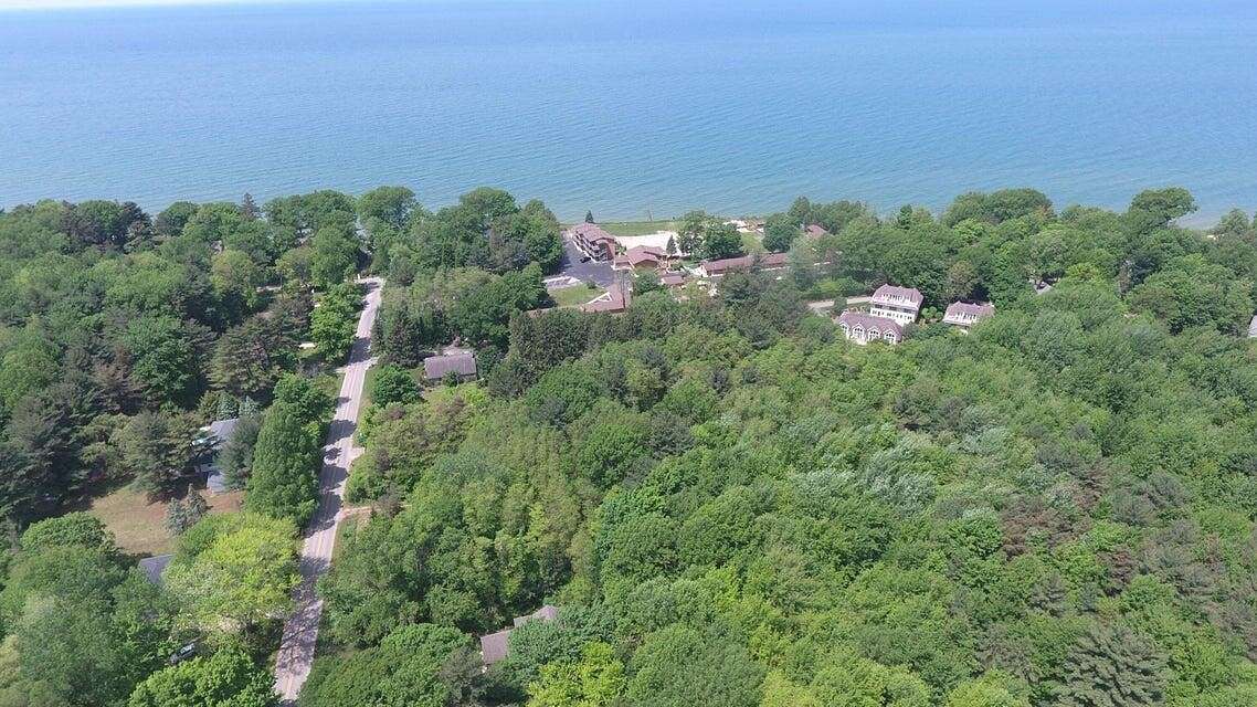 1.6 Acres of Residential Land for Sale in South Haven, Michigan