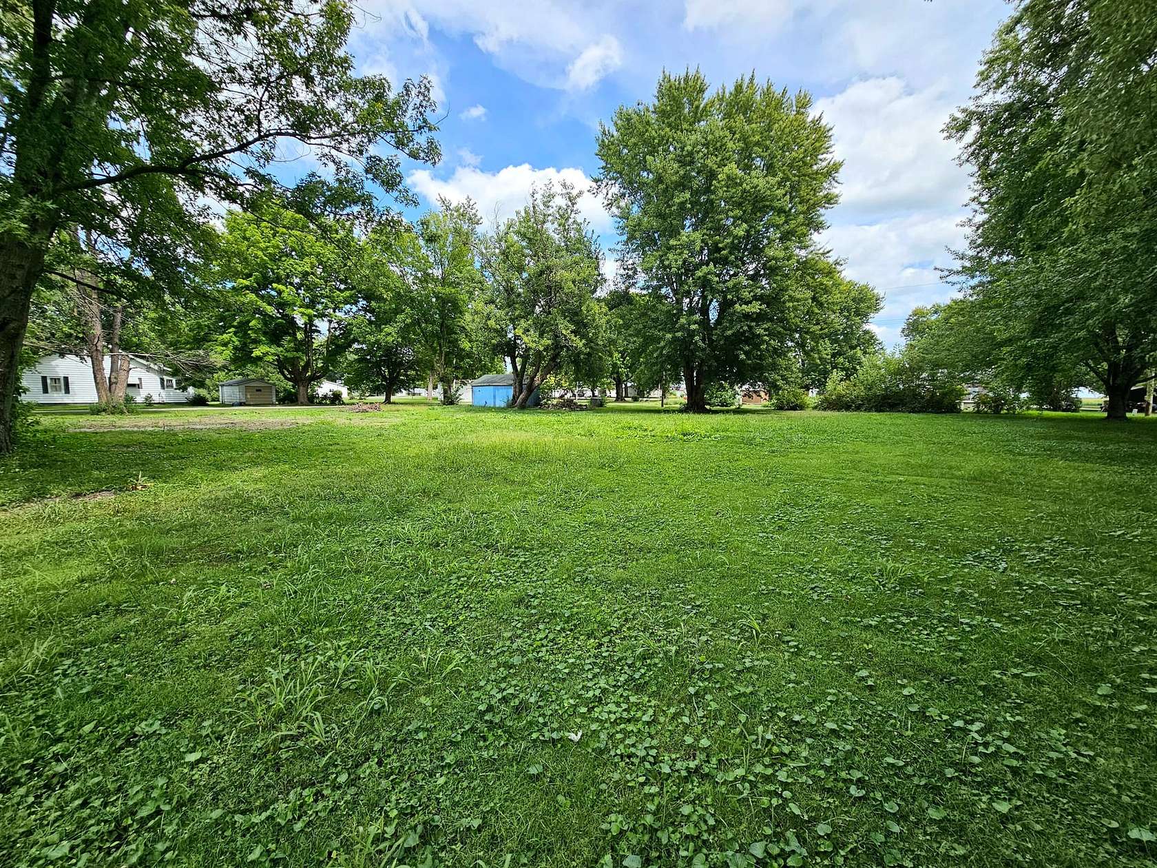 0.61 Acres of Residential Land for Sale in Brocton, Illinois