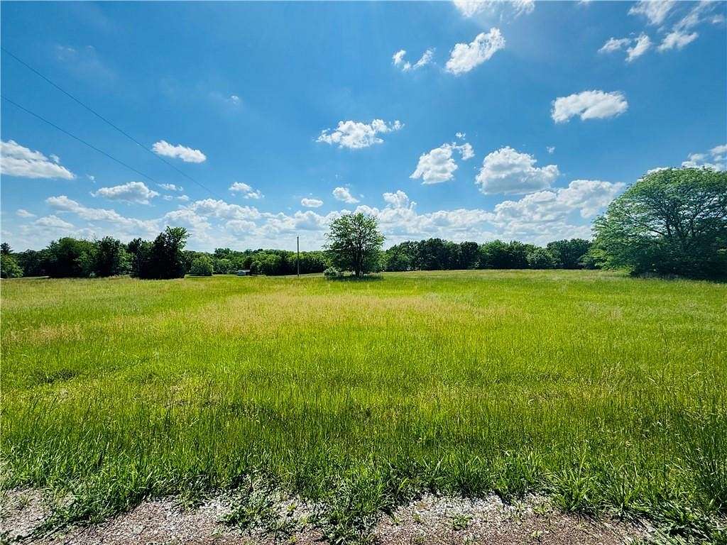 0.36 Acres of Residential Land for Sale in Gallatin, Missouri