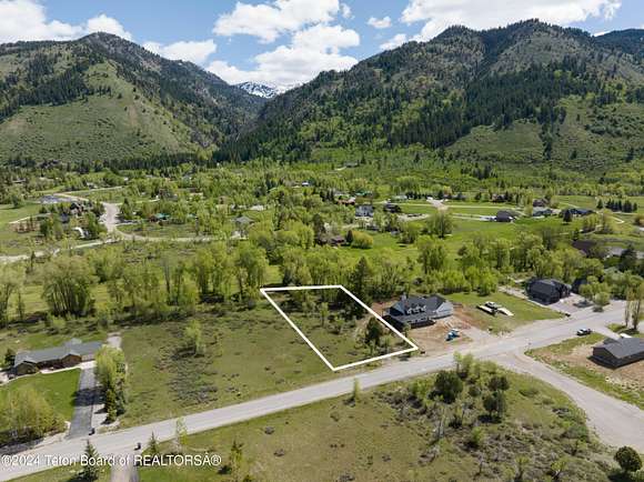 0.51 Acres of Residential Land for Sale in Star Valley Ranch, Wyoming