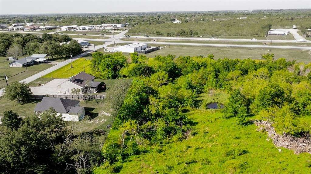 38.5 Acres of Land for Sale in Kemp, Texas