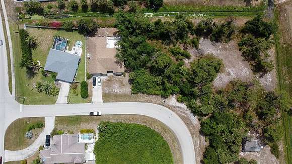 0.39 Acres of Land for Sale in Englewood, Florida