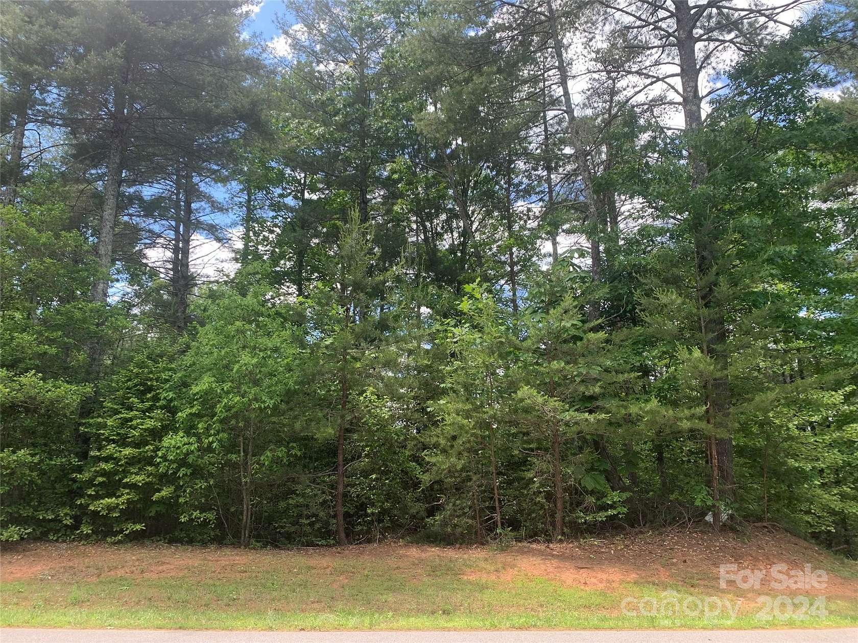 2.5 Acres of Residential Land for Sale in Lenoir, North Carolina