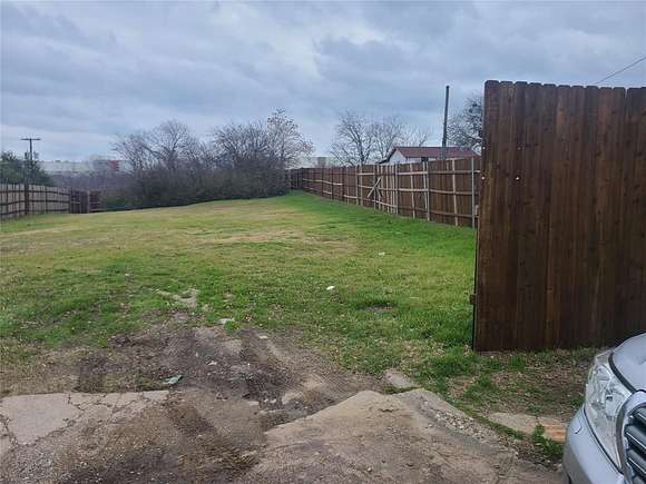 2 Acres of Residential Land for Sale in Dallas, Texas