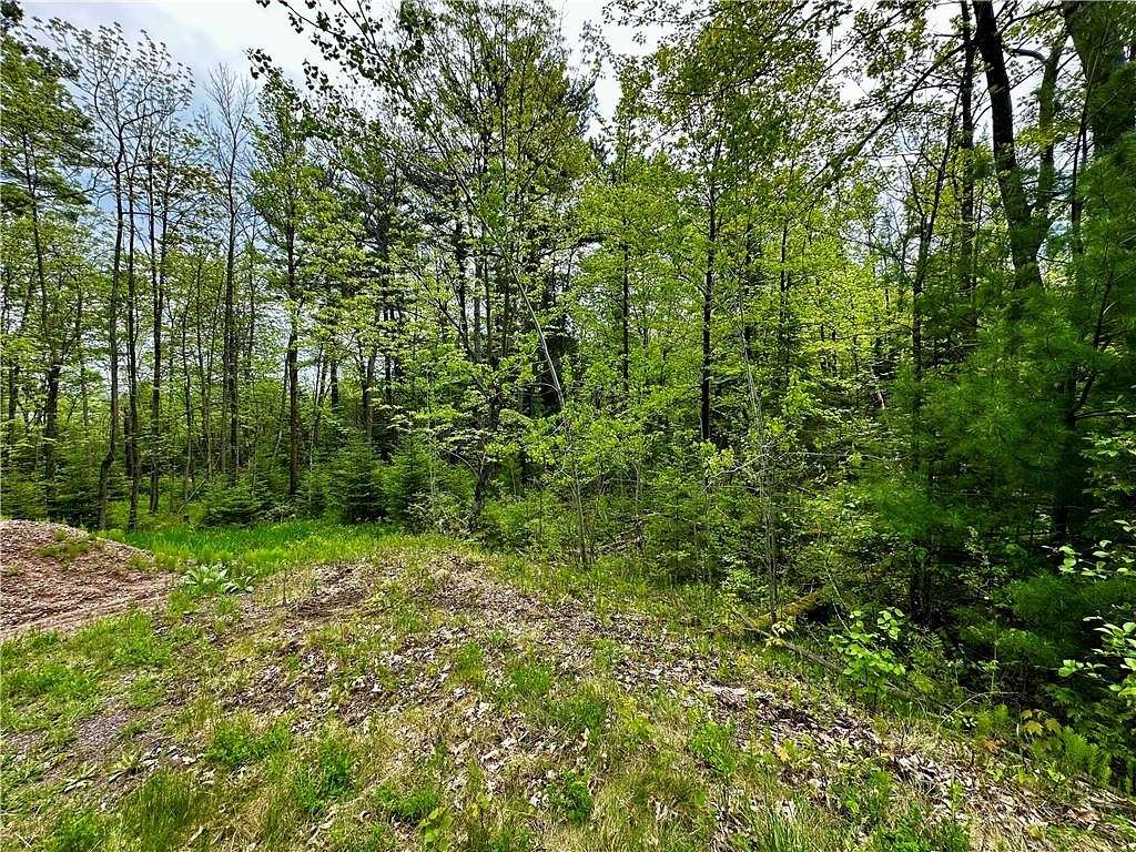 1.4 Acres of Residential Land for Sale in Jim Falls, Wisconsin