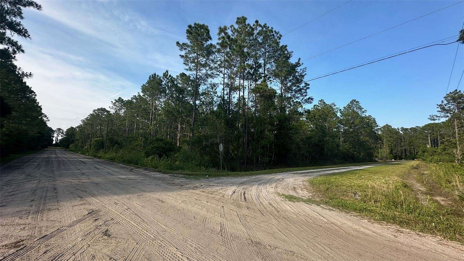 0.9 Acres of Residential Land for Sale in Bunnell, Florida