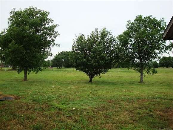20 Acres of Land for Sale in Okmulgee, Oklahoma