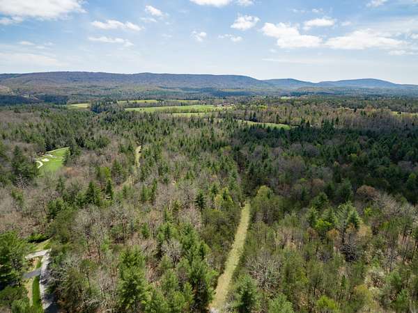 0.37 Acres of Residential Land for Sale in Crossville, Tennessee