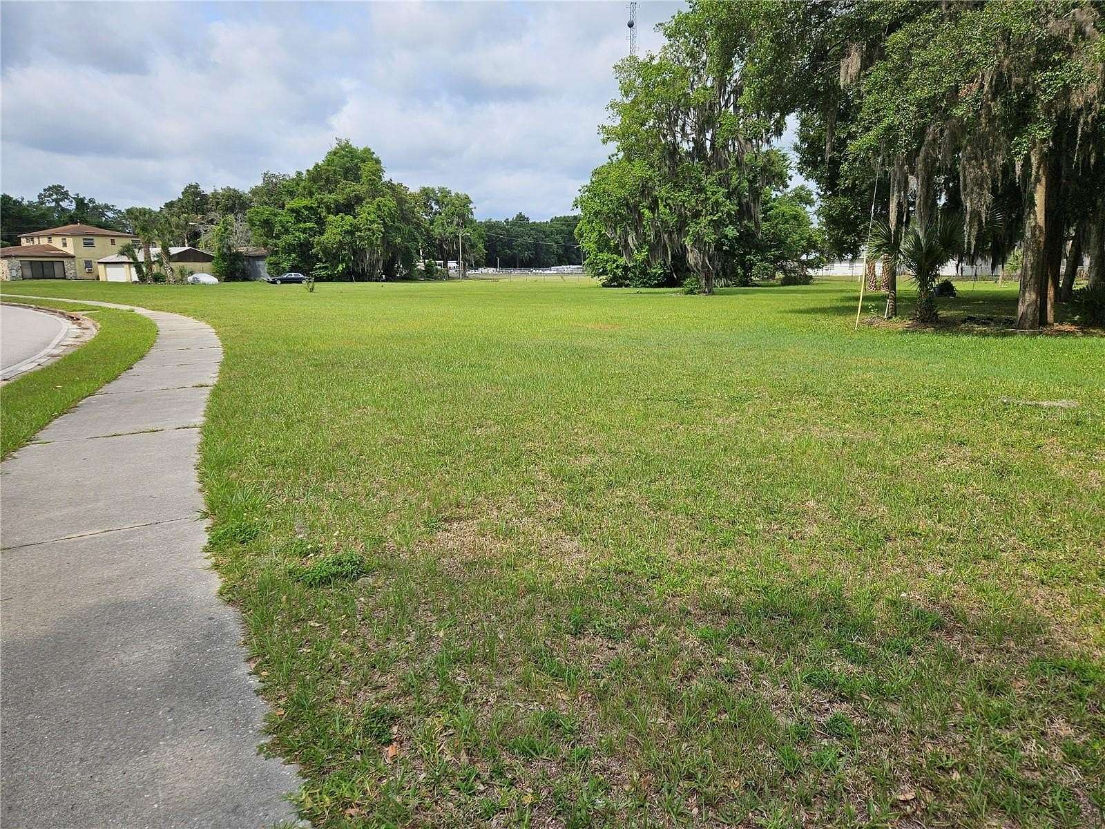 2.52 Acres of Mixed-Use Land for Sale in Wildwood, Florida