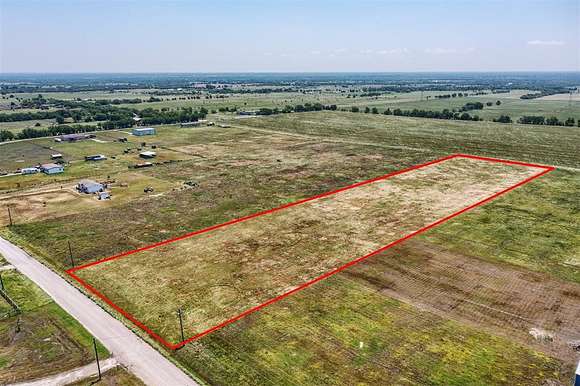 5 Acres of Land for Sale in Greenville, Texas