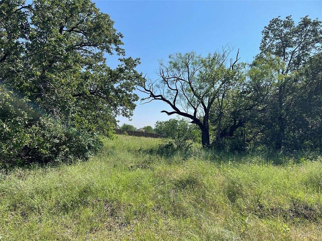 0.27 Acres of Land for Sale in Runaway Bay, Texas