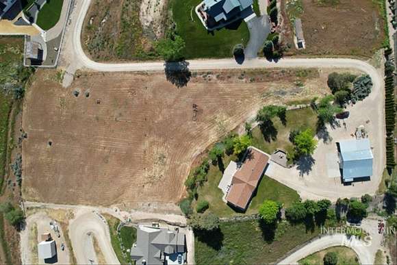 4 Acres of Residential Land with Home for Sale in Middleton, Idaho