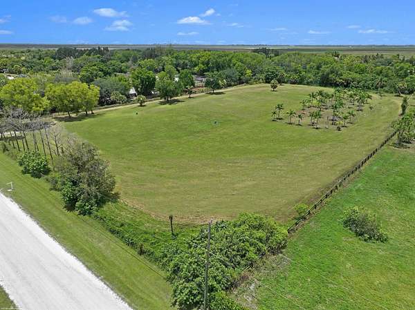 5 Acres of Land for Sale in Wellington, Florida