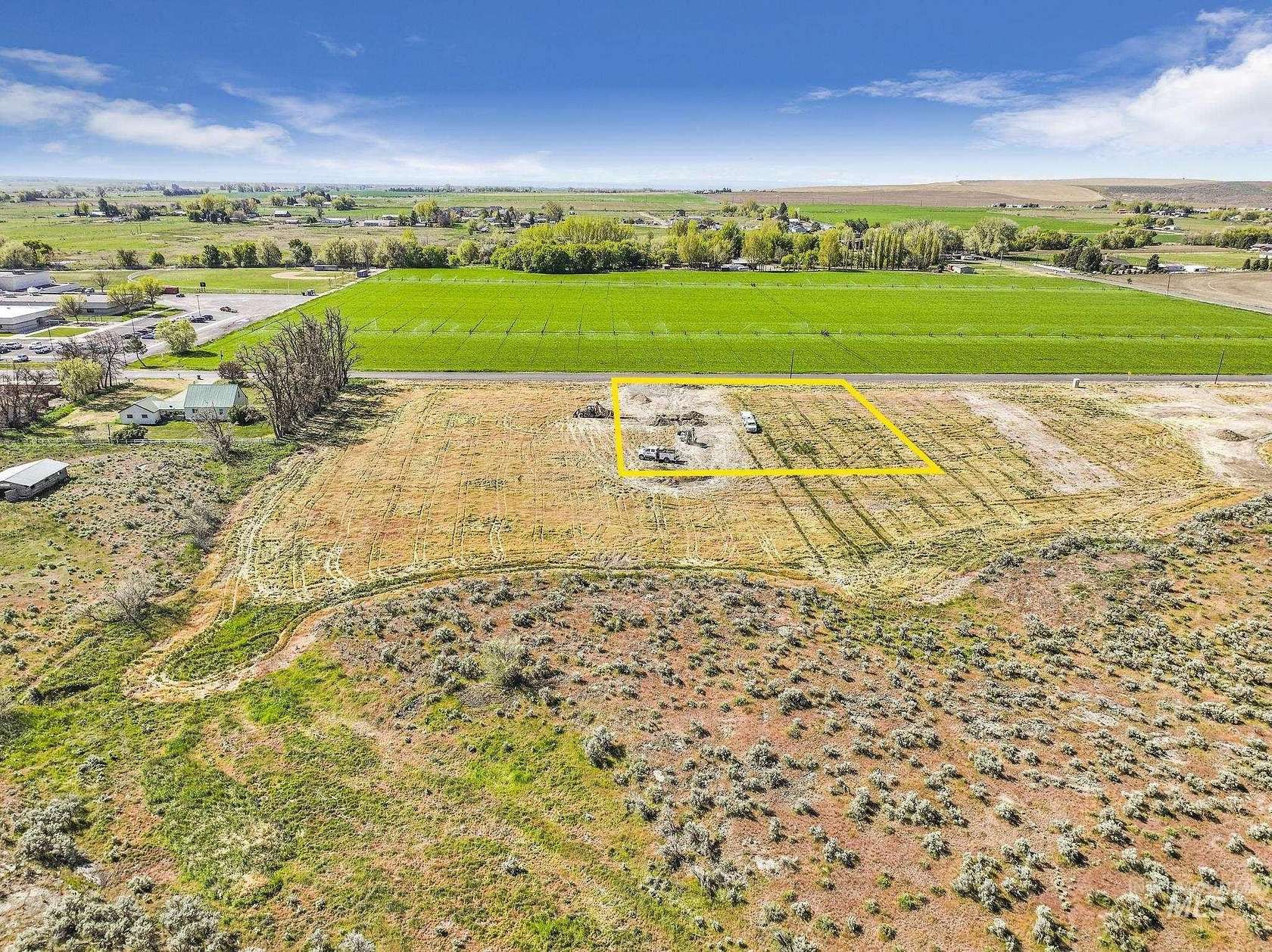 1.006 Acres of Residential Land for Sale in Gooding, Idaho