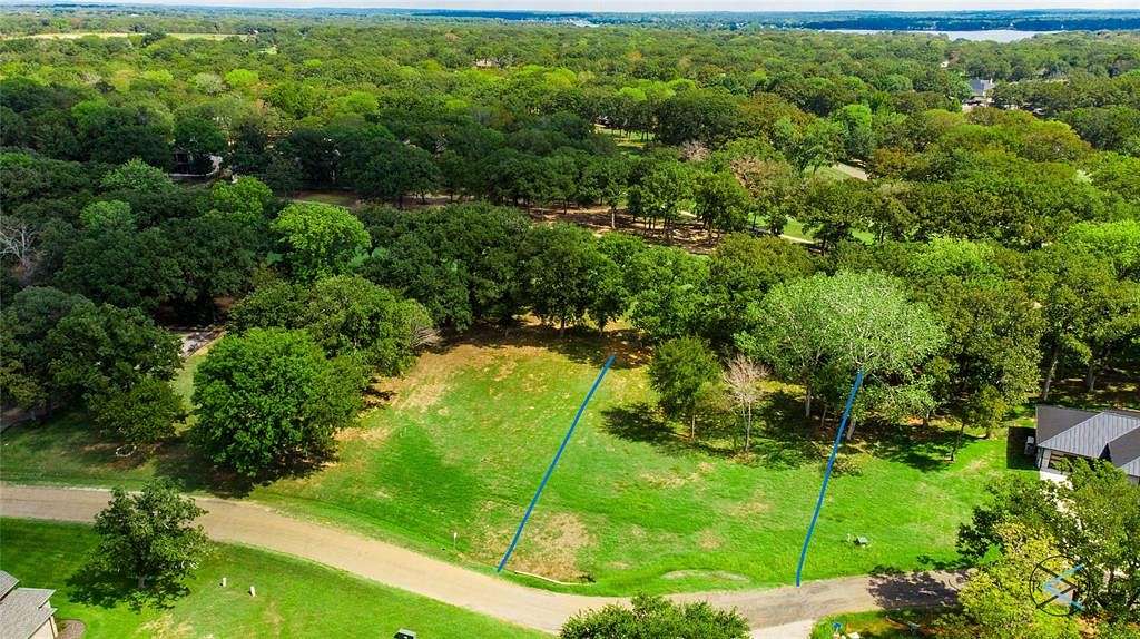 0.39 Acres of Residential Land for Sale in Mabank, Texas