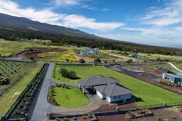 3.3 Acres of Residential Land with Home for Sale in Kula, Hawaii