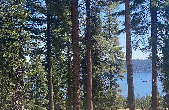 1.13 Acres of Residential Land for Sale in Lake Almanor West, California