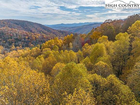 2.881 Acres of Land for Sale in Blowing Rock, North Carolina