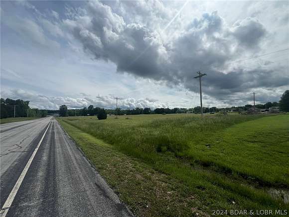 6.86 Acres of Land for Sale in Warsaw, Missouri