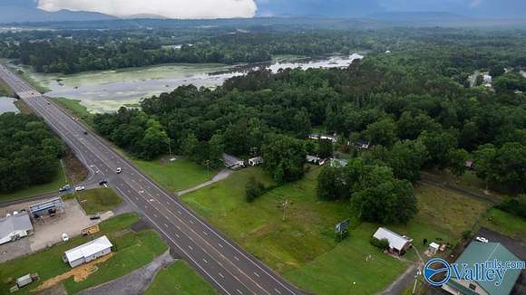 0.68 Acres of Mixed-Use Land for Sale in Scottsboro, Alabama