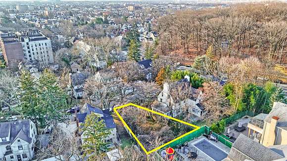 0.1 Acres of Residential Land for Sale in Kew Gardens, New York