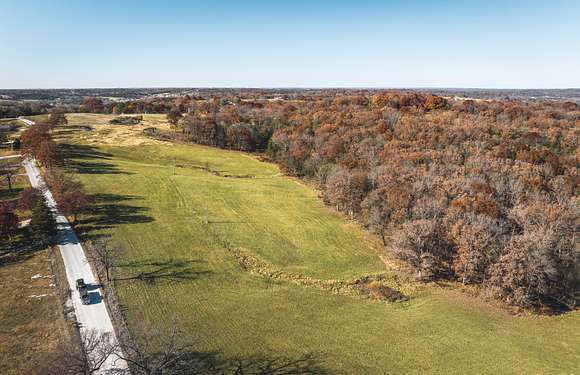12 Acres of Recreational Land & Farm for Sale in Freeburg, Missouri