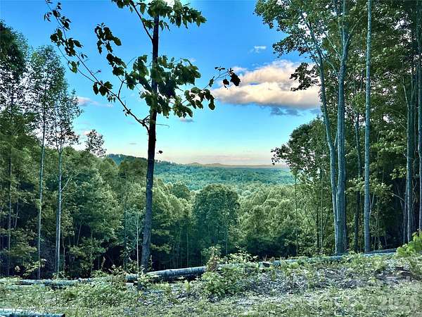 4.77 Acres of Land for Sale in Lenoir, North Carolina