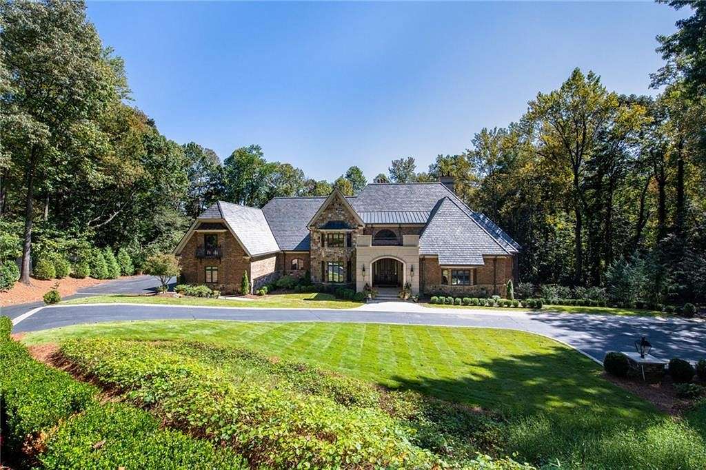 2 Acres of Residential Land with Home for Sale in Atlanta, Georgia