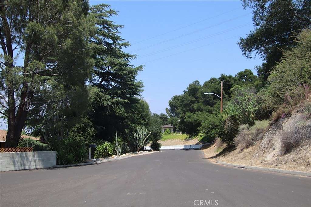 0.17 Acres of Land for Sale in Newhall, California