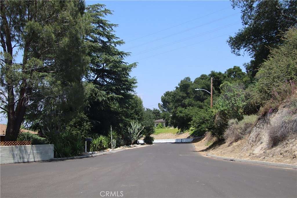 0.166 Acres of Land for Sale in Newhall, California