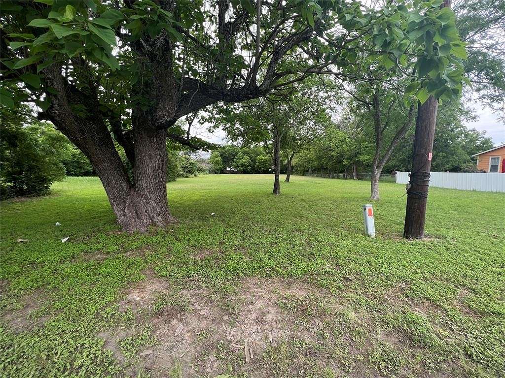 0.57 Acres of Residential Land for Sale in Dallas, Texas
