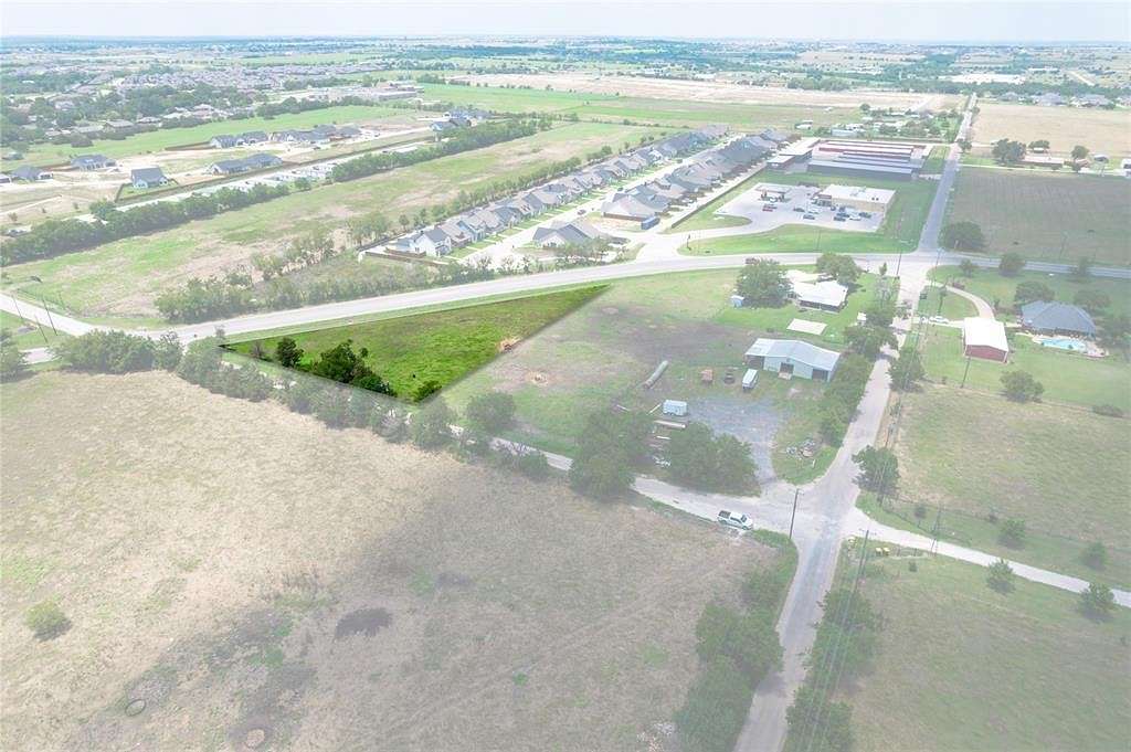 1 Acre of Land for Sale in Godley, Texas