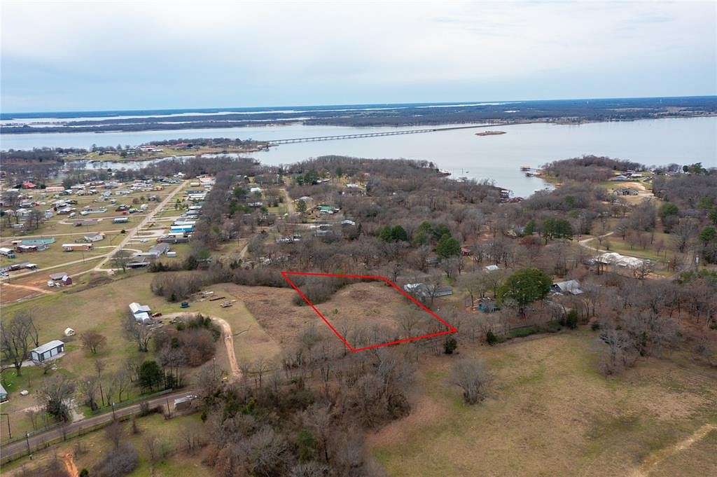 1.62 Acres of Residential Land for Sale in Quitman, Texas